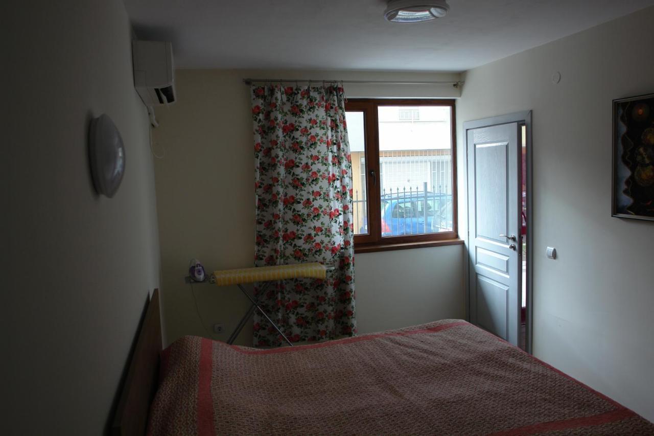בורגאס Appartment Lazur מראה חיצוני תמונה